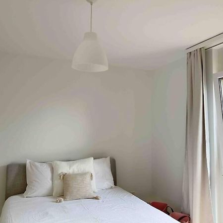 Appartement Calme Et Lumineux De 2,5 Pces Proche Lausanne Ecublens  Eksteriør bilde