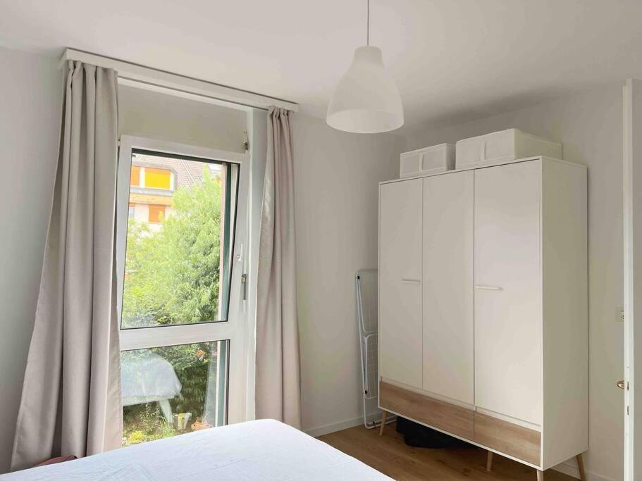Appartement Calme Et Lumineux De 2,5 Pces Proche Lausanne Ecublens  Eksteriør bilde